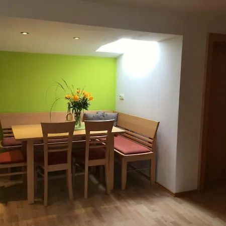 Ferienwohnung Birgit Friedl Apartman
